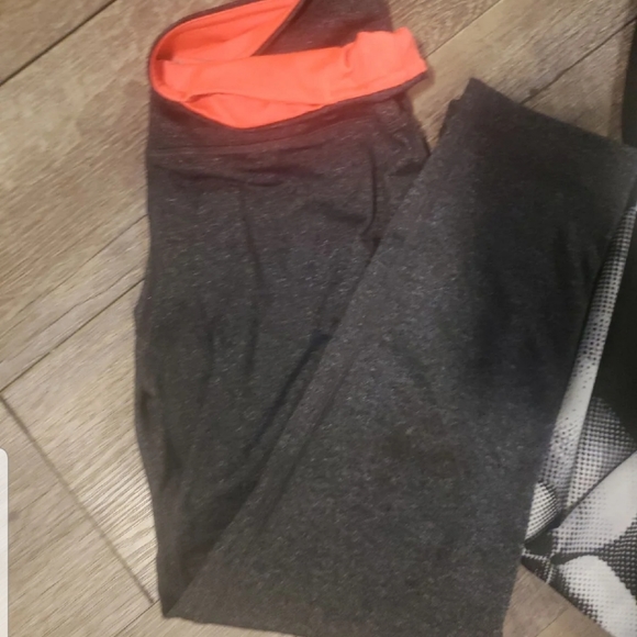 Athletic bundle - Picture 2 of 8